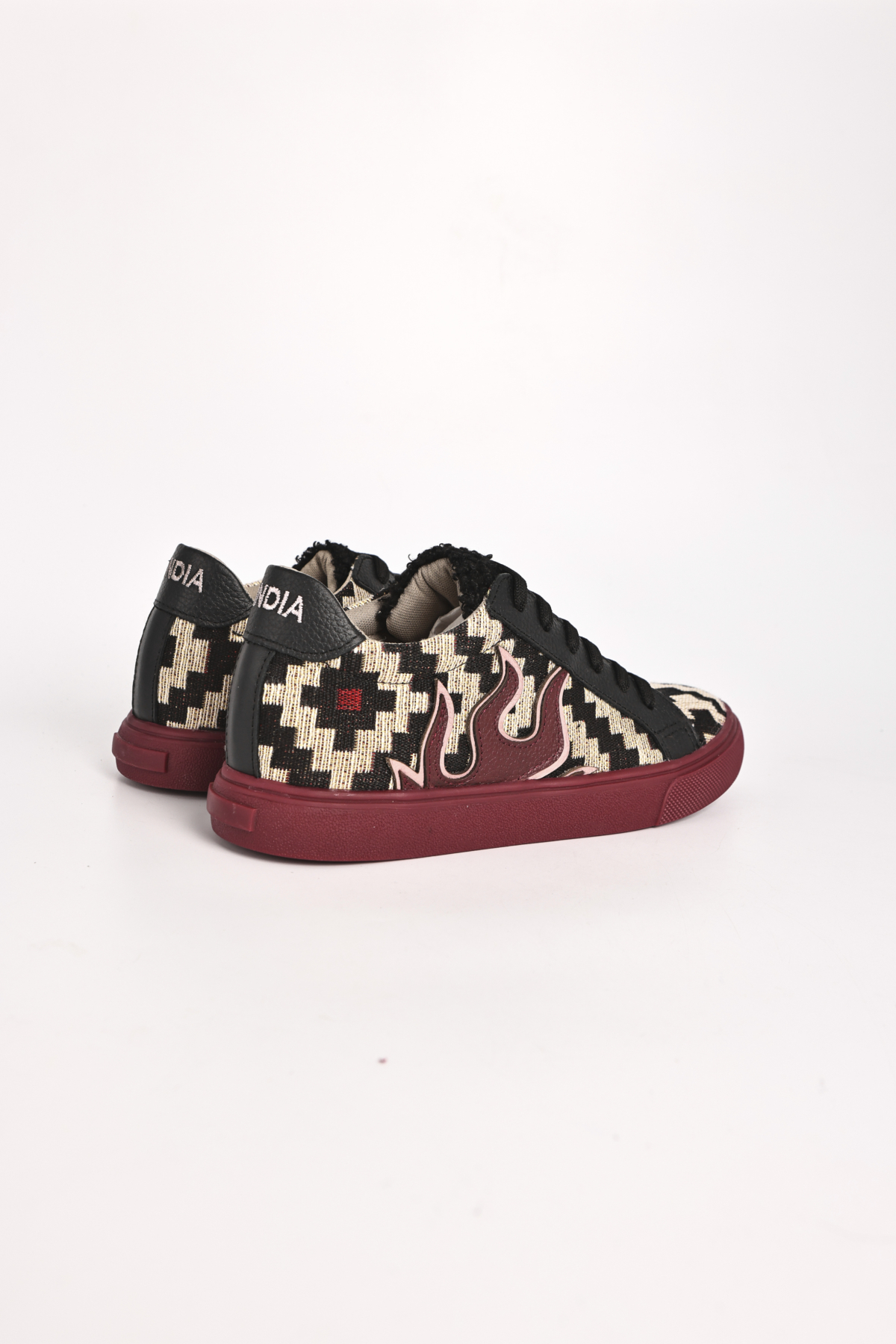 URMA NEGRO - Image 4