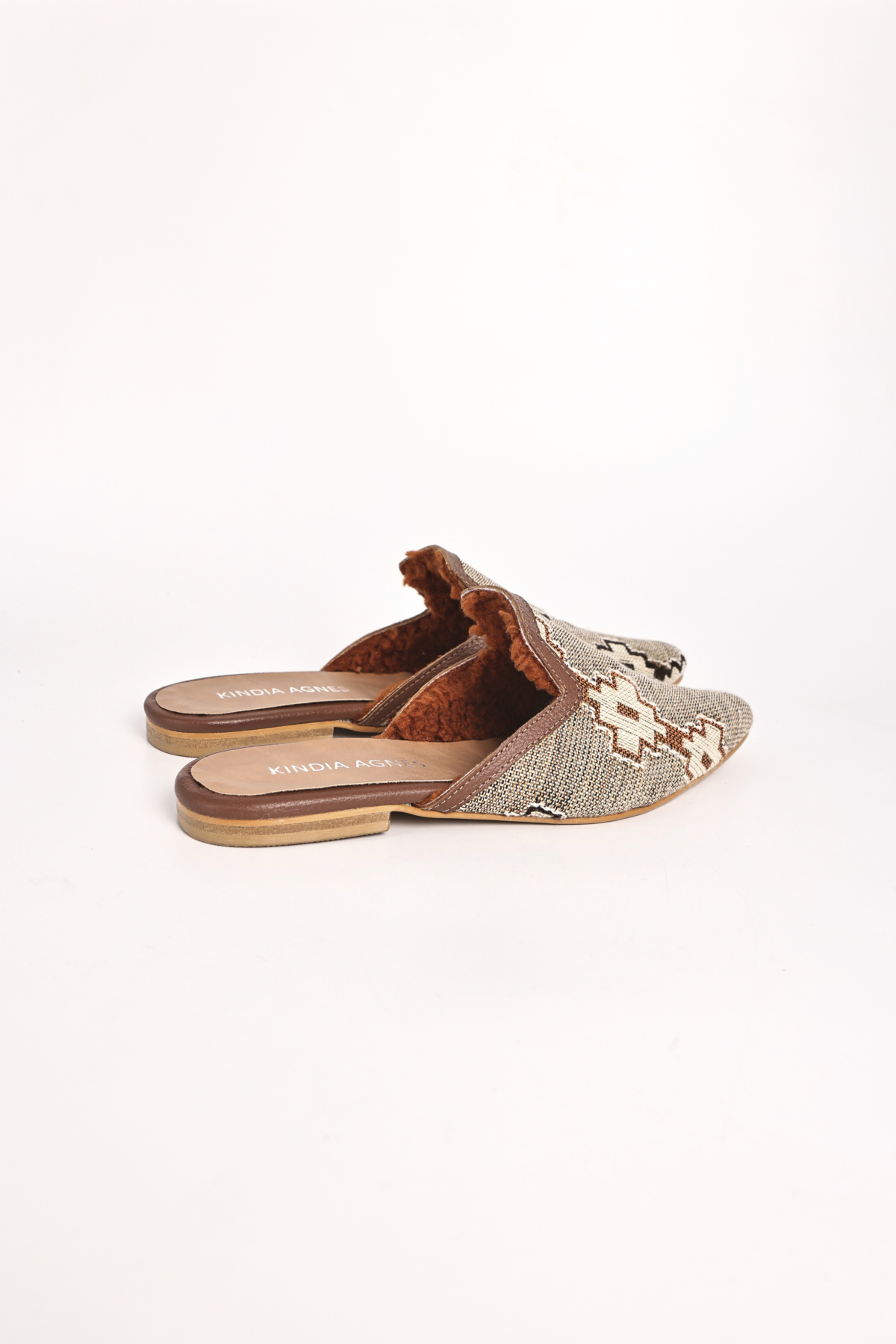 WAYR SUELA - Image 4